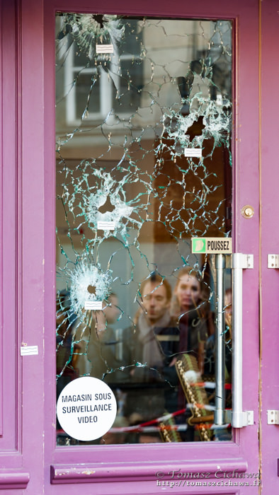 Rue de la Fontaine au Roi. Attentats Paris. Novembre 2015.